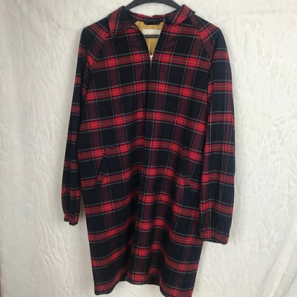 ARITZIA Golden  By TNA Cahill Coat Size 1